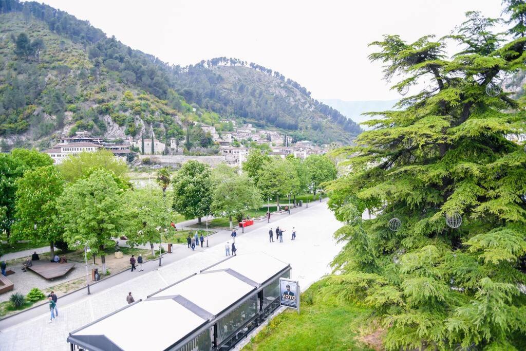 Magda Studio In Berat Center Exteriör bild